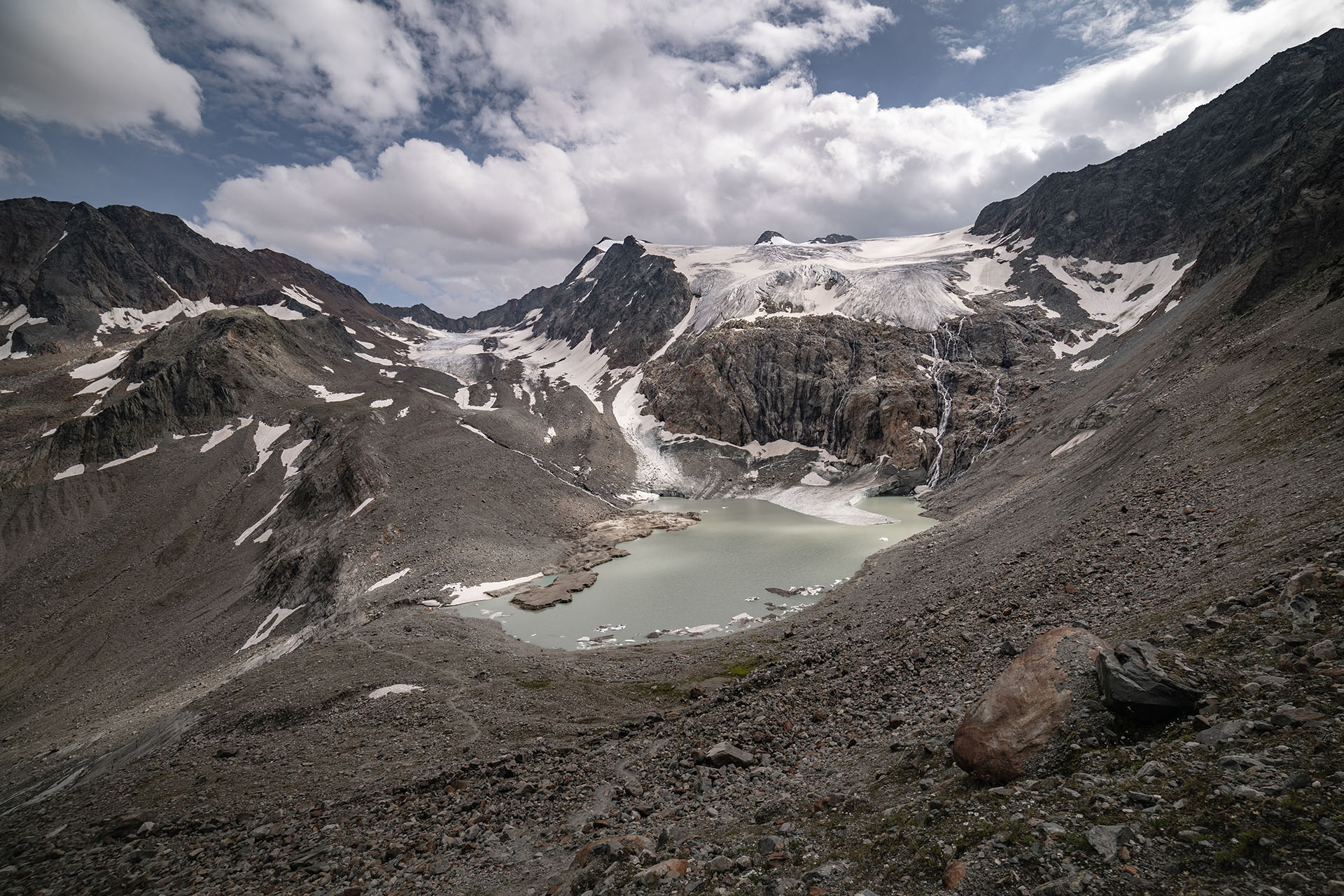 Durch das Abschmelzen des Sulzenauferner Gletschers entstand ein neuer See.